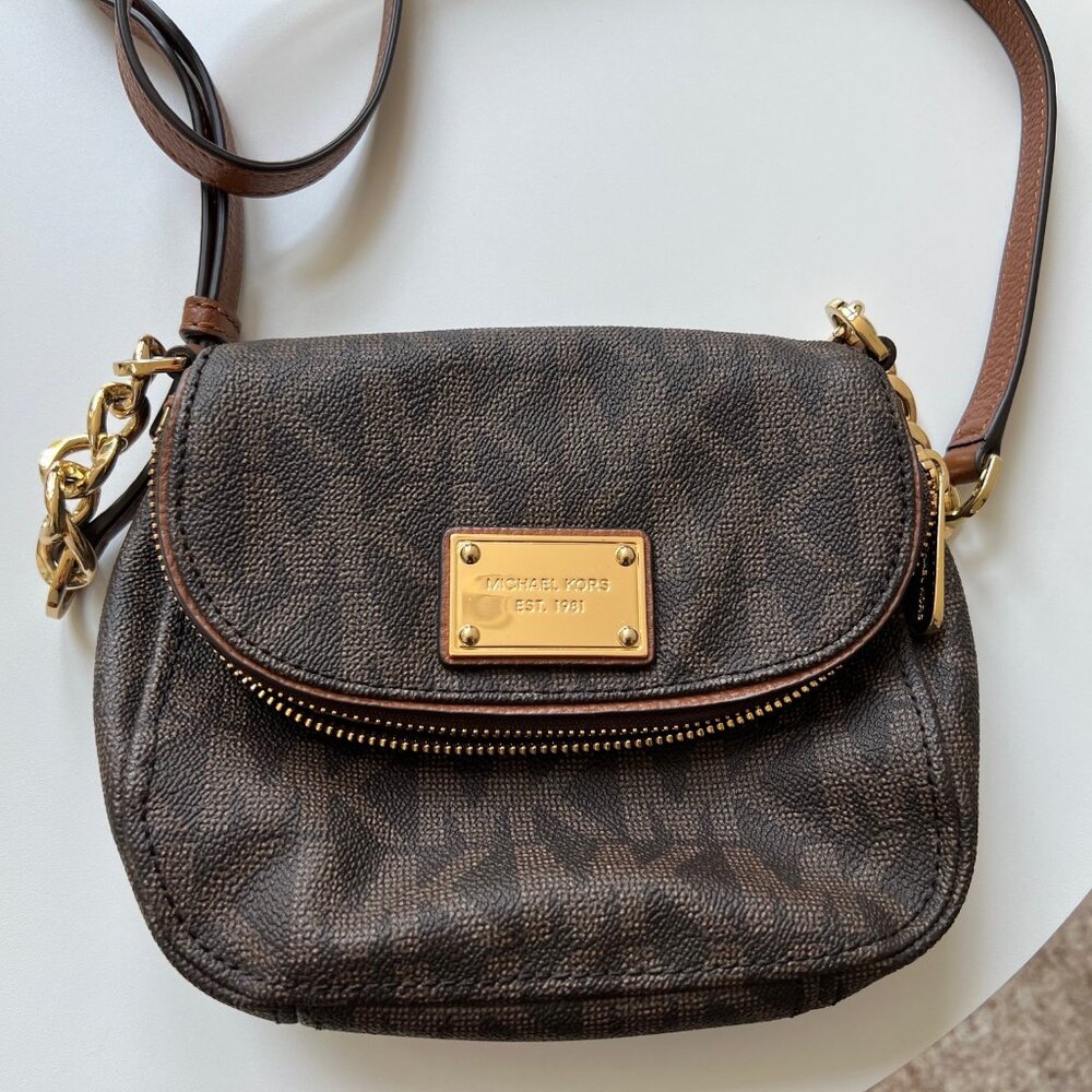 Michael Kors Crossbody
